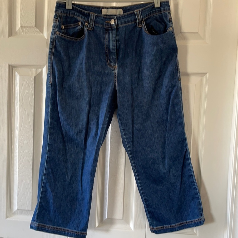 Denver Hayes capris size 12/22 🥰🥰